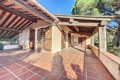 Villa - 212 m² - 7 pièces