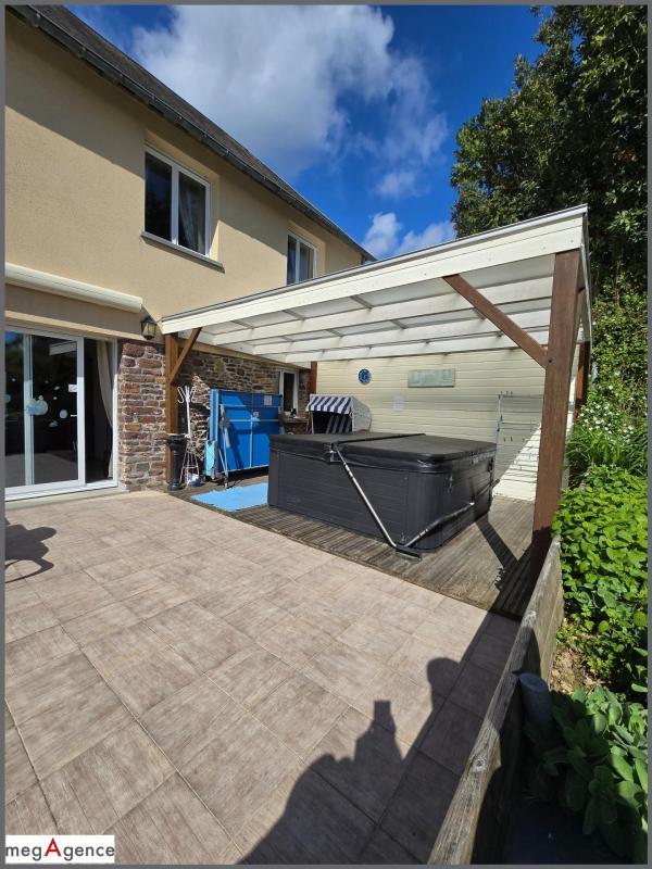 Longère - 220 m² - 10 pièces