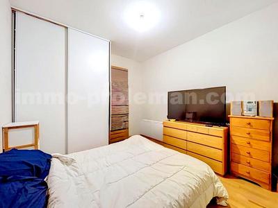 Maison jumelée - 90 m² - 5 pièces