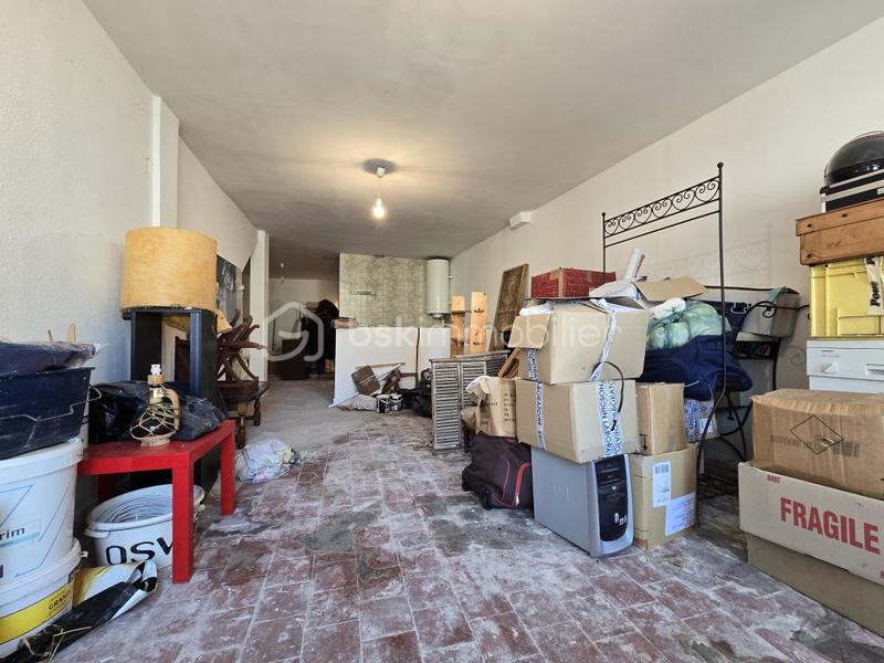 Immeuble - 85 m² - 3 pièces