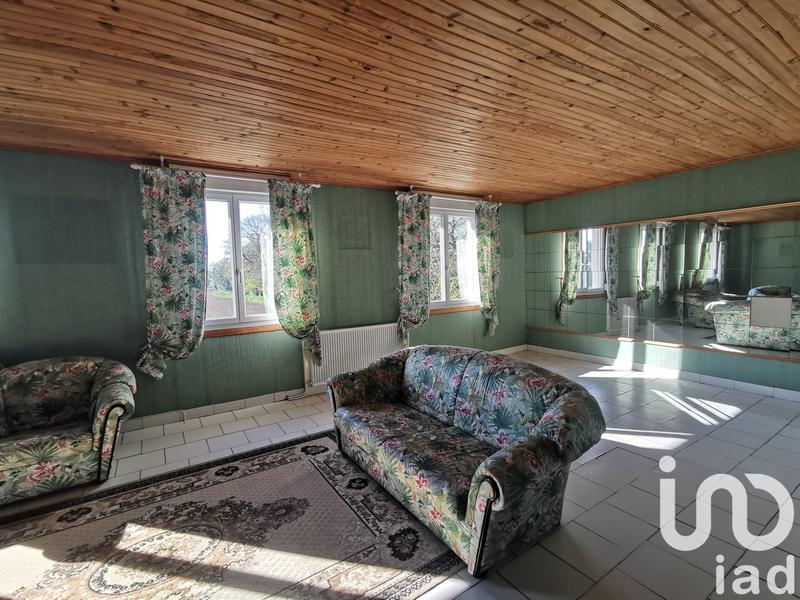 Maison - 217 m² - 8 pièces