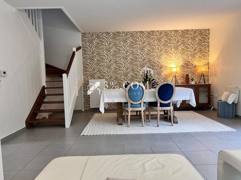 Maison - 82 m² - 4 pièces