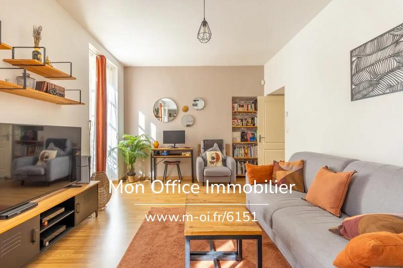 Appartement - 60 m² - 2 pièces