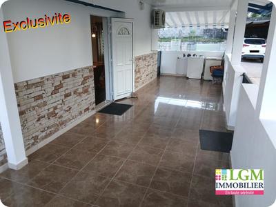 Maison - 138 m² - 5 pièces