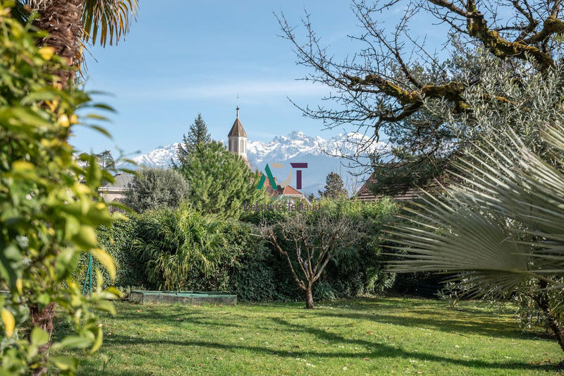 Appartement - 130 m² - 6 pièces