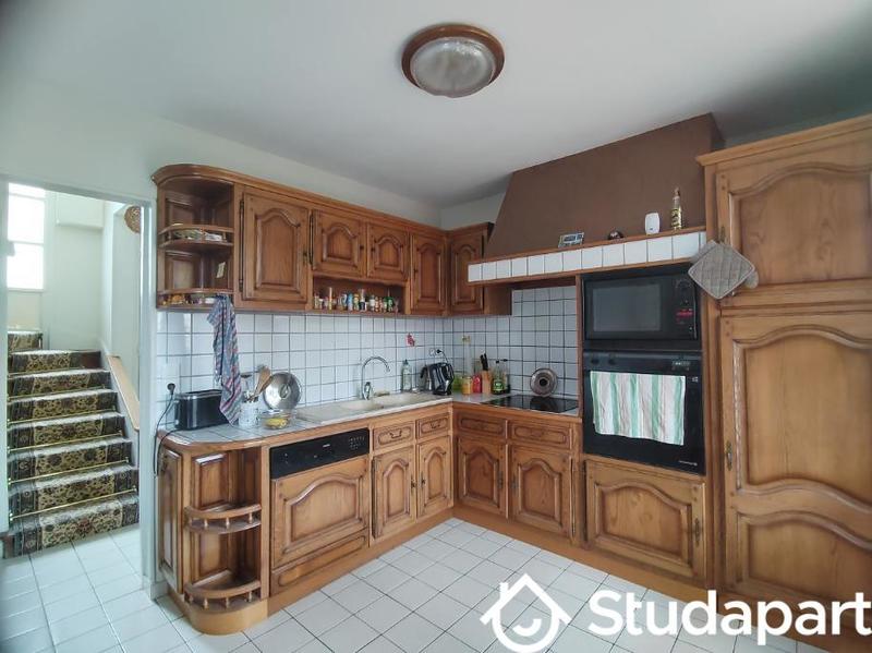 Chambre - 11 m² - 1 pièce