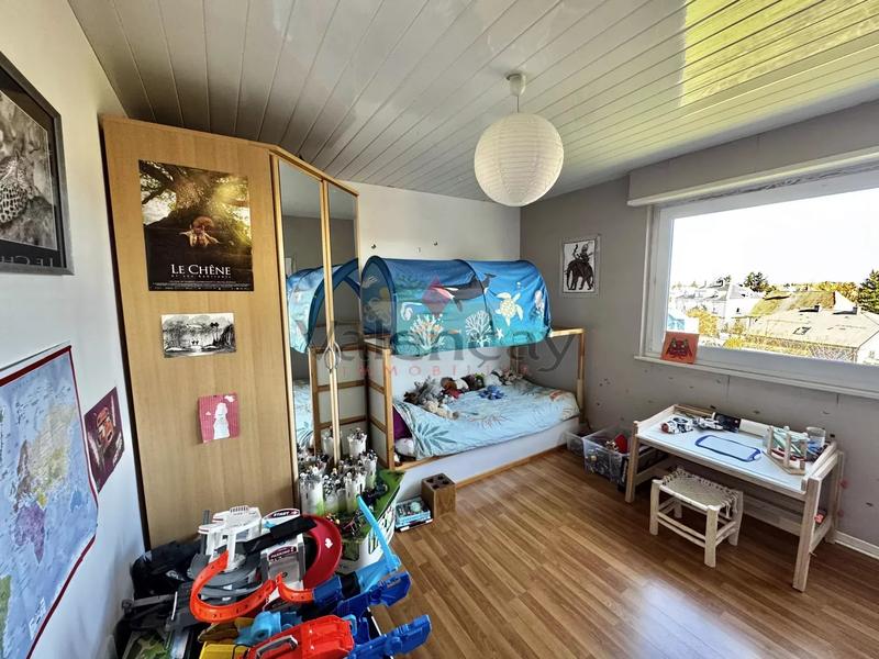 Appartement - 76 m² - 4 pièces