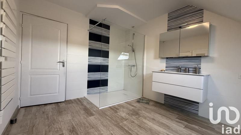 Maison de maîtres - 232 m² - 7 pièces