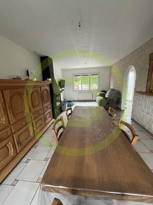 Maison - 82 m² - 5 pièces