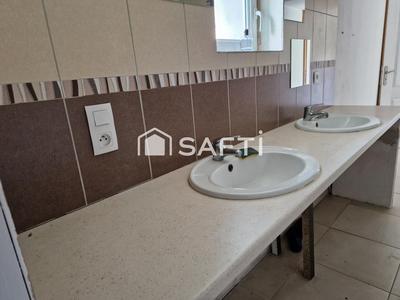 Maison - 122 m² - 5 pièces