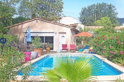 Maison - 205 m² - 7 pièces