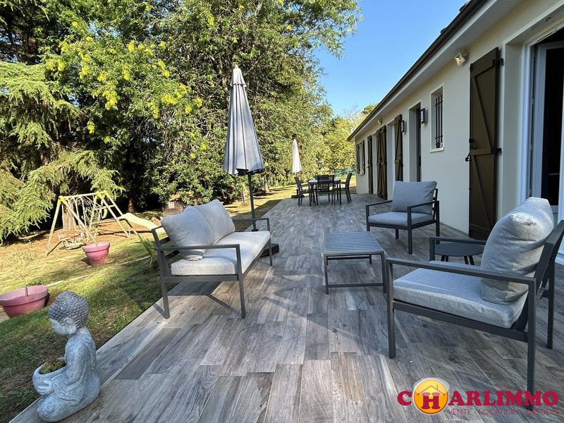 Maison traditionnelle - 117 m² - 5 pièces