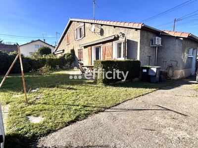 Maison - 104 m² - 5 pièces