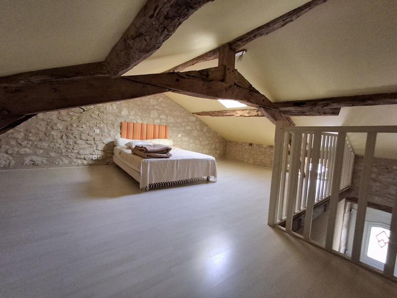 Maison ancienne - 347 m² - 15 pièces