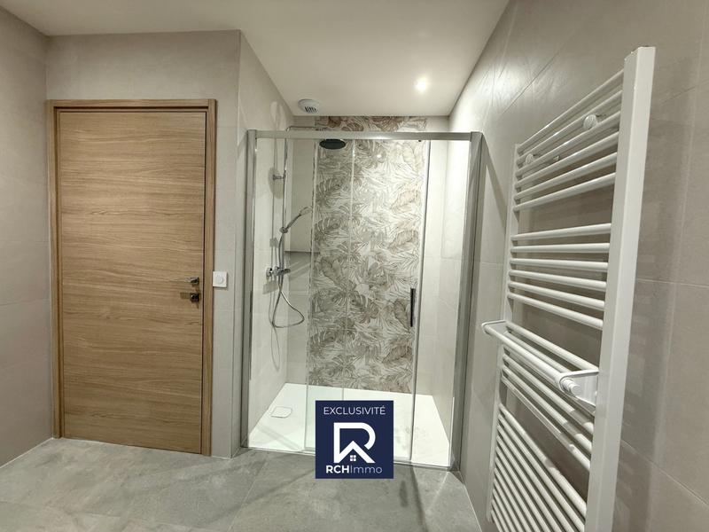 Maison - 99 m² - 4 pièces