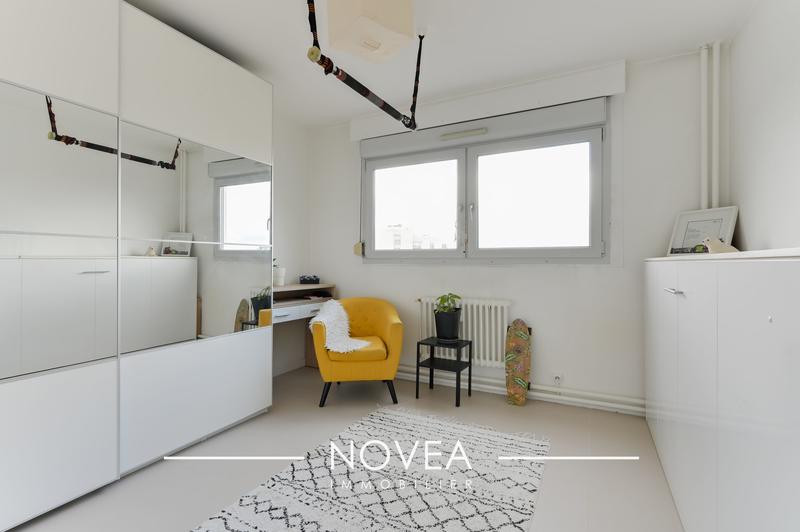 Appartement - 82 m² - 4 pièces