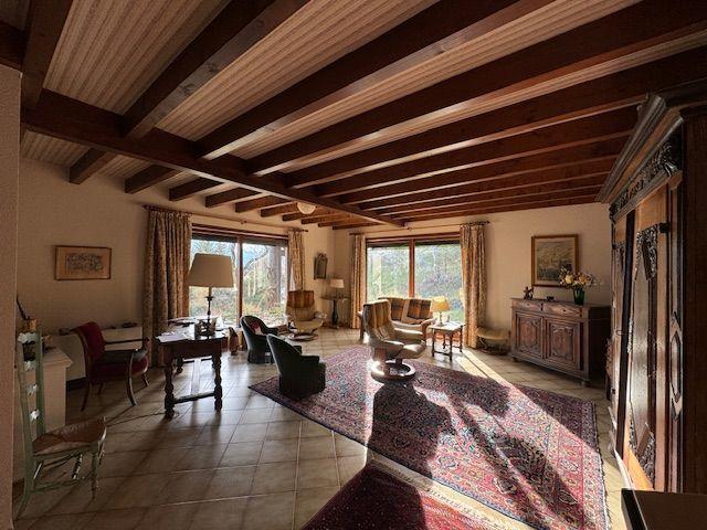 Maison - 185 m² - 5 pièces