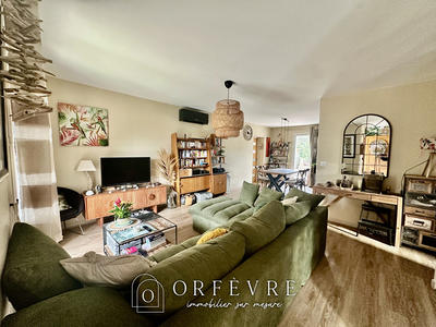 Maison - 97 m² - 4 pièces