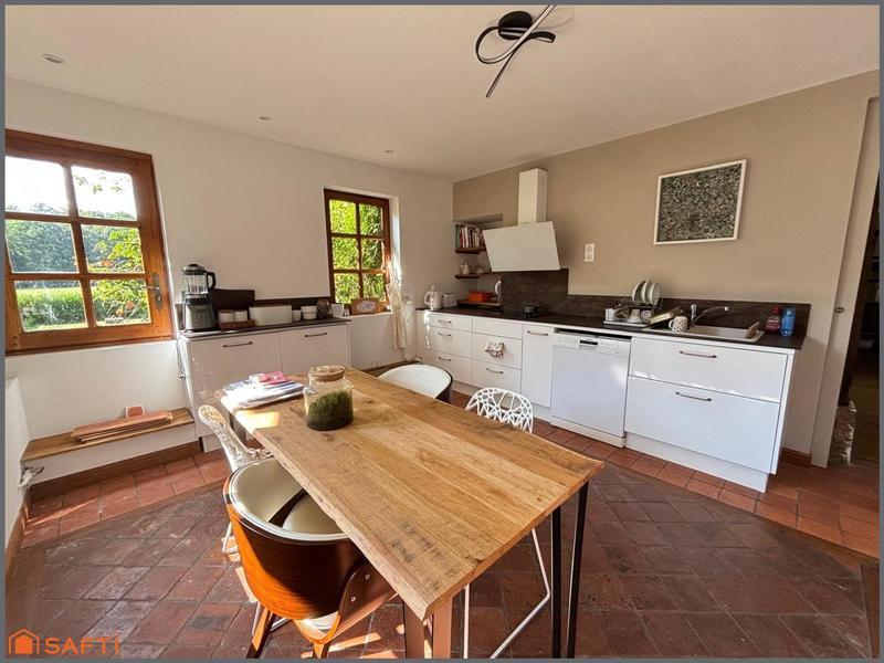 Maison - 101 m² - 4 pièces