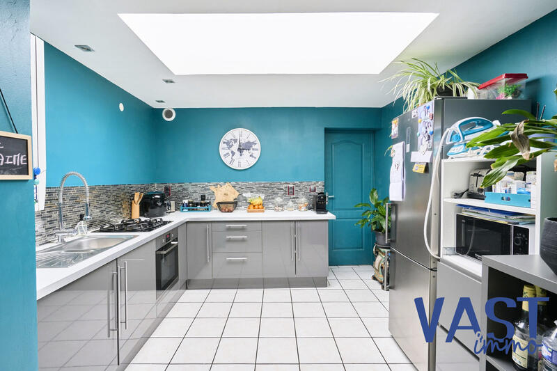 Maison - 83 m² - 4 pièces