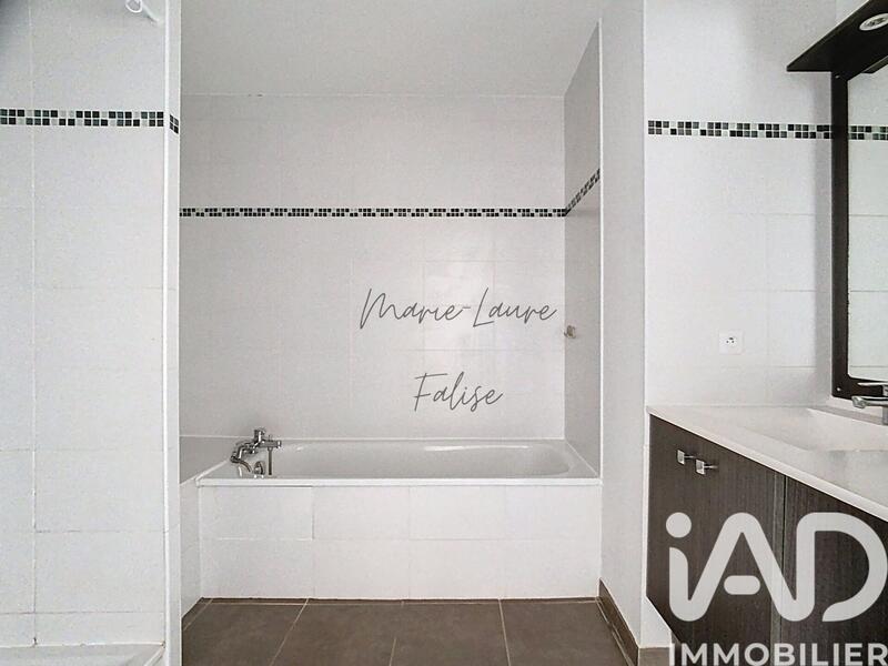 Appartement - 92 m² - 4 pièces