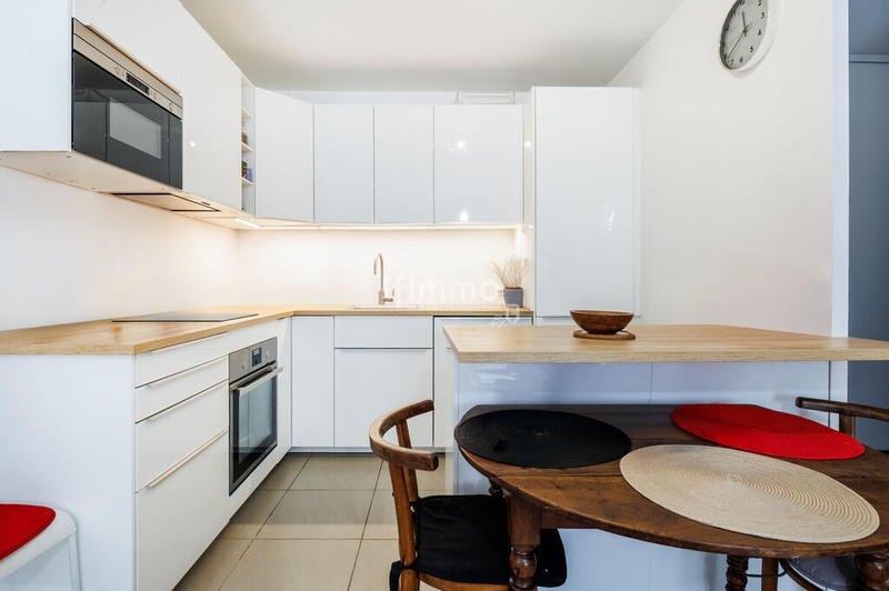 Appartement - 69 m² - 3 pièces