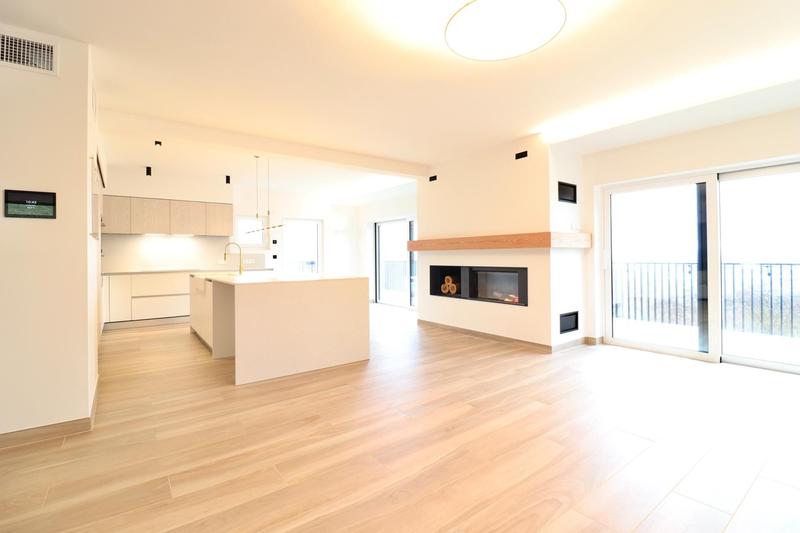 Villa - 295 m² - 15 pièces