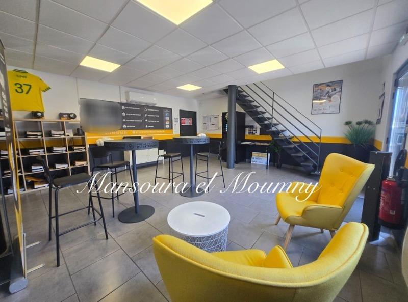 Bureau - 700 m² - 6 pièces