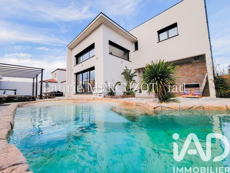 Maison - 160 m² - 4 pièces