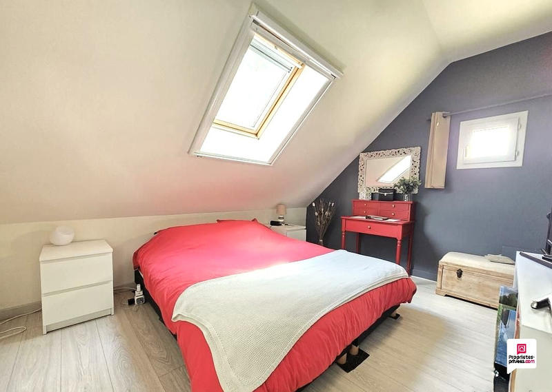 Maison - 162 m² - 8 pièces