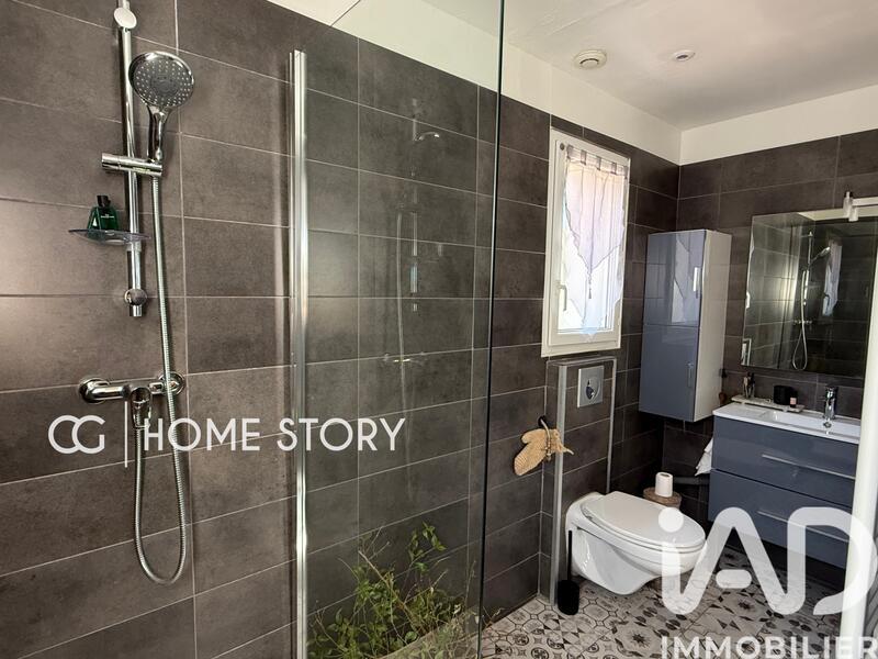 Maison - 169 m² - 6 pièces