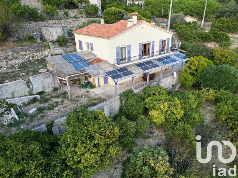 Maison - 142 m² - 5 pièces