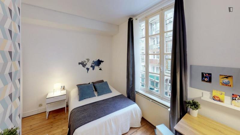 Chambre - 11 m² - 4 pièces