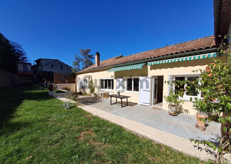 Villa - 160 m² - 5 pièces