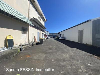 Immeuble - 260 m² - 2 pièces