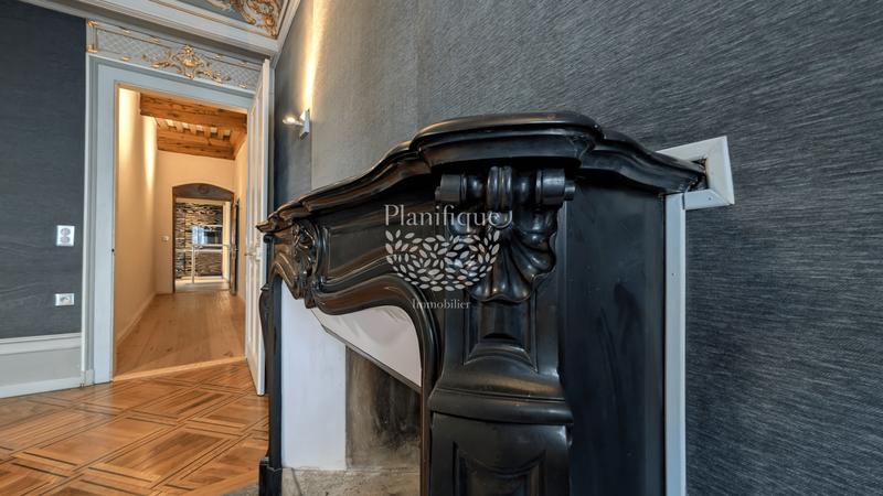 Appartement - 168 m² - 4 pièces