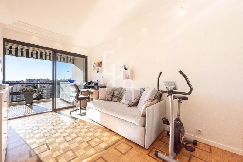 Appartement - 105 m² - 3 pièces