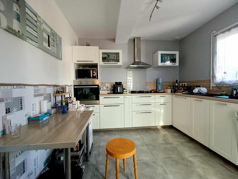 Maison - 85 m² - 5 pièces