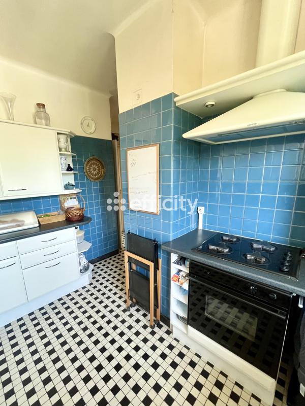 Appartement - 122 m² - 5 pièces