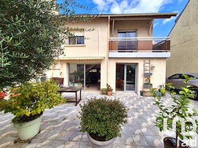 Maison - 126 m² - 6 pièces