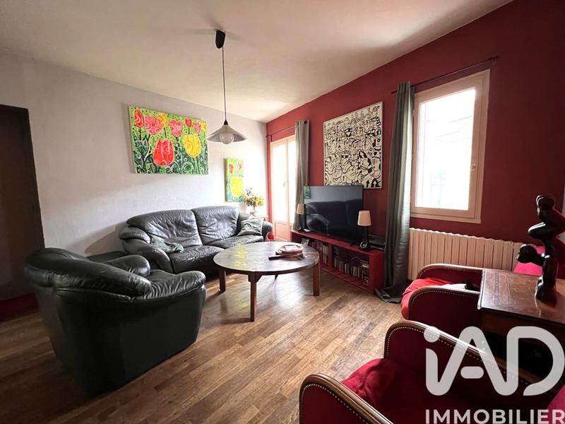 Maison - 214 m² - 8 pièces