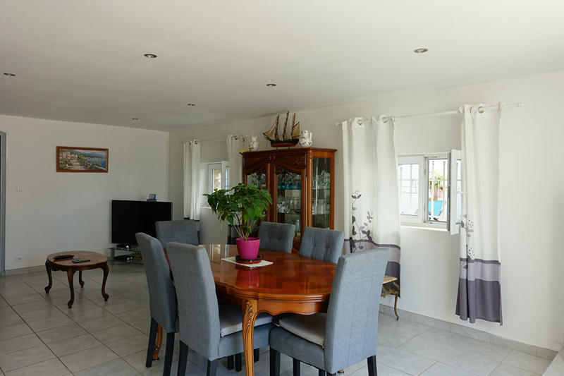 Appartement - 79 m² - 2 pièces