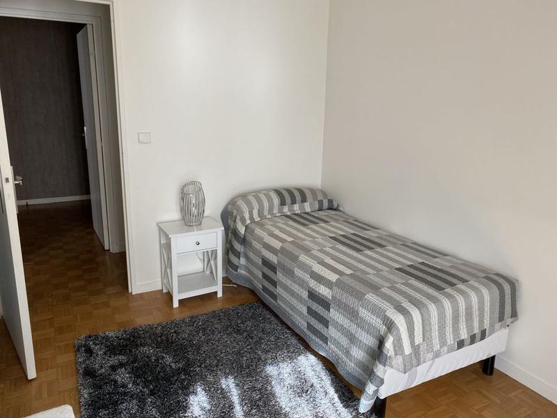 Appartement - 82 m² - 4 pièces