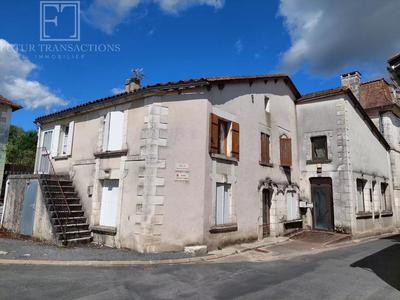 Maison - 296 m² - 11 pièces