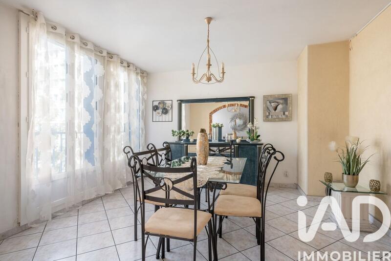 Appartement - 67 m² - 4 pièces