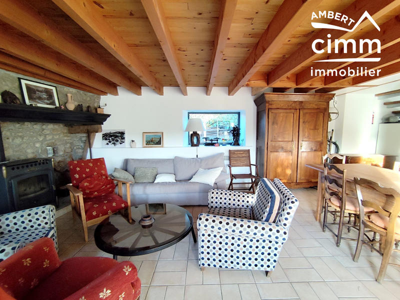 Maison - 265 m² - 21 pièces