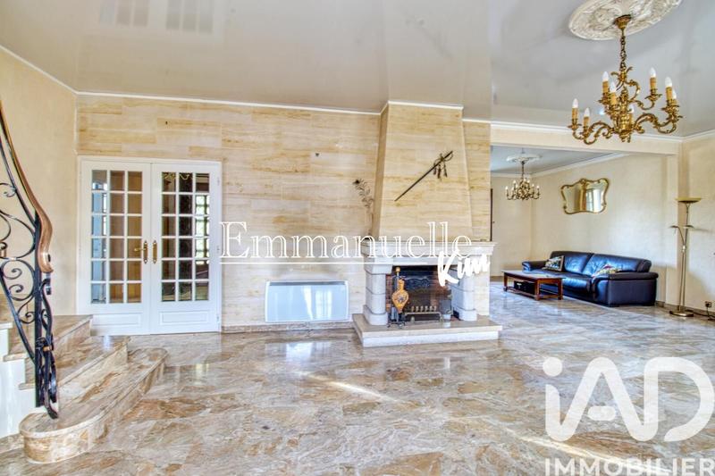 Maison - 158 m² - 6 pièces