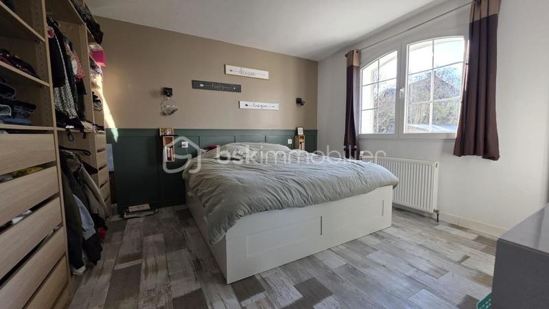 Maison - 197 m² - 6 pièces