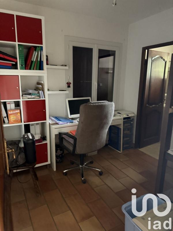 Maison - 230 m² - 10 pièces