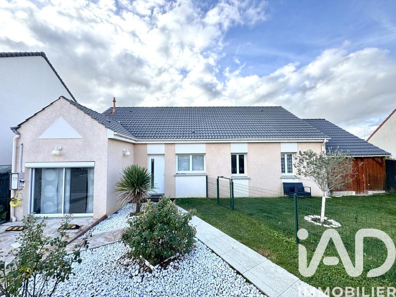 Maison - 98 m² - 4 pièces